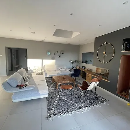 فيلة Grande De Luxe