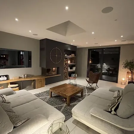 Grande De Luxe * Périgueux