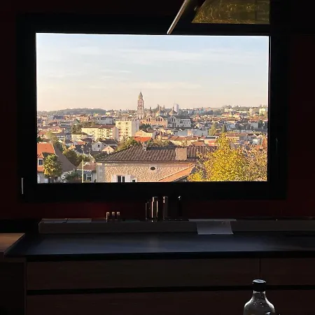 Grande De Luxe * Périgueux