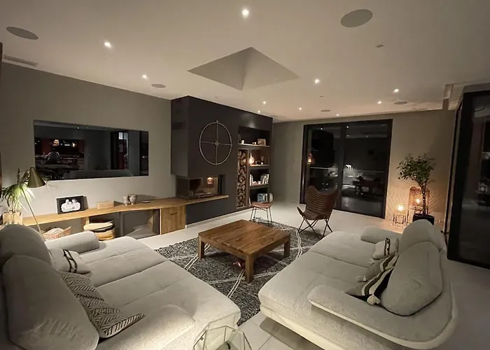 Grande De Luxe * Périgueux