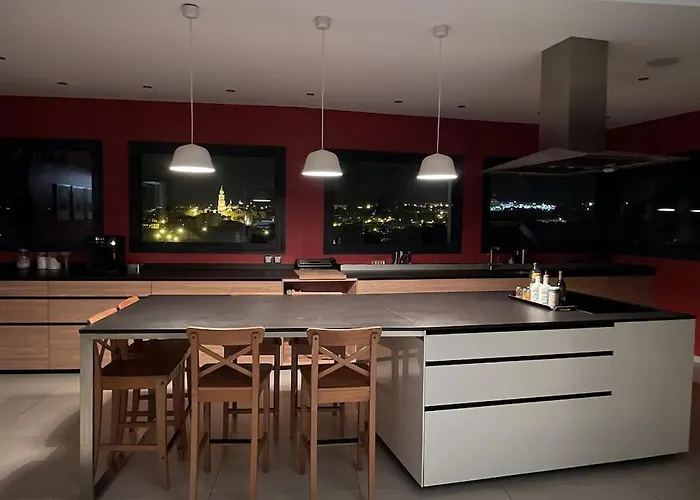 Grande De Luxe فيلة *