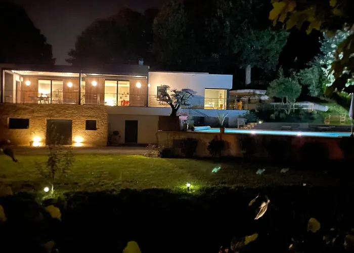 Grande De Luxe Villa